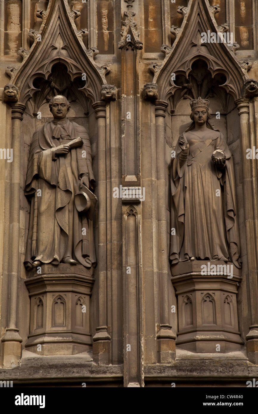 Canterbury Cathedral Statues, Canterbury, Kent, UK Stock Photo Alamy