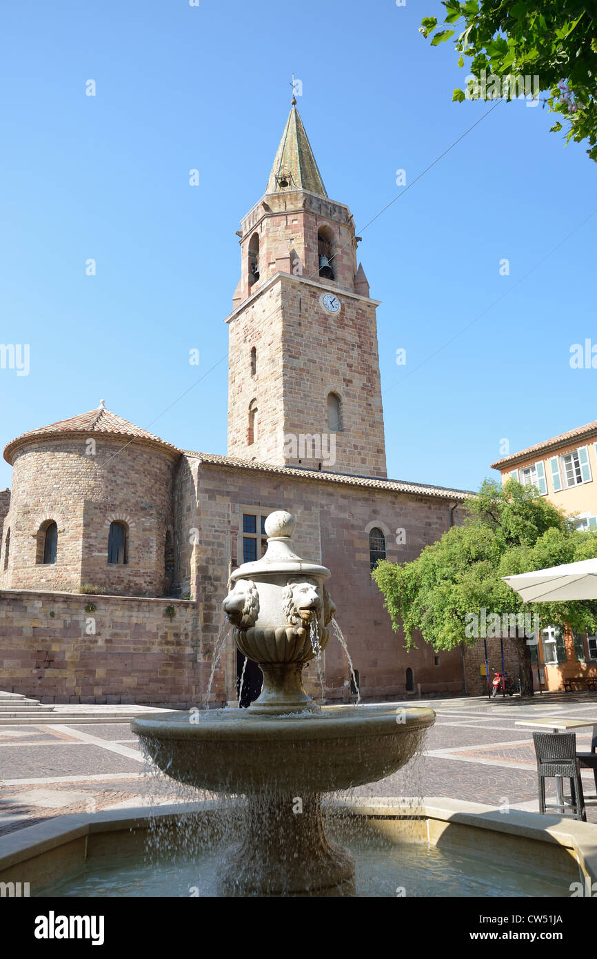 Cathédrale SaintLéonce of Fréjus, Place Paul Fevrier, Fréjus, Côte d