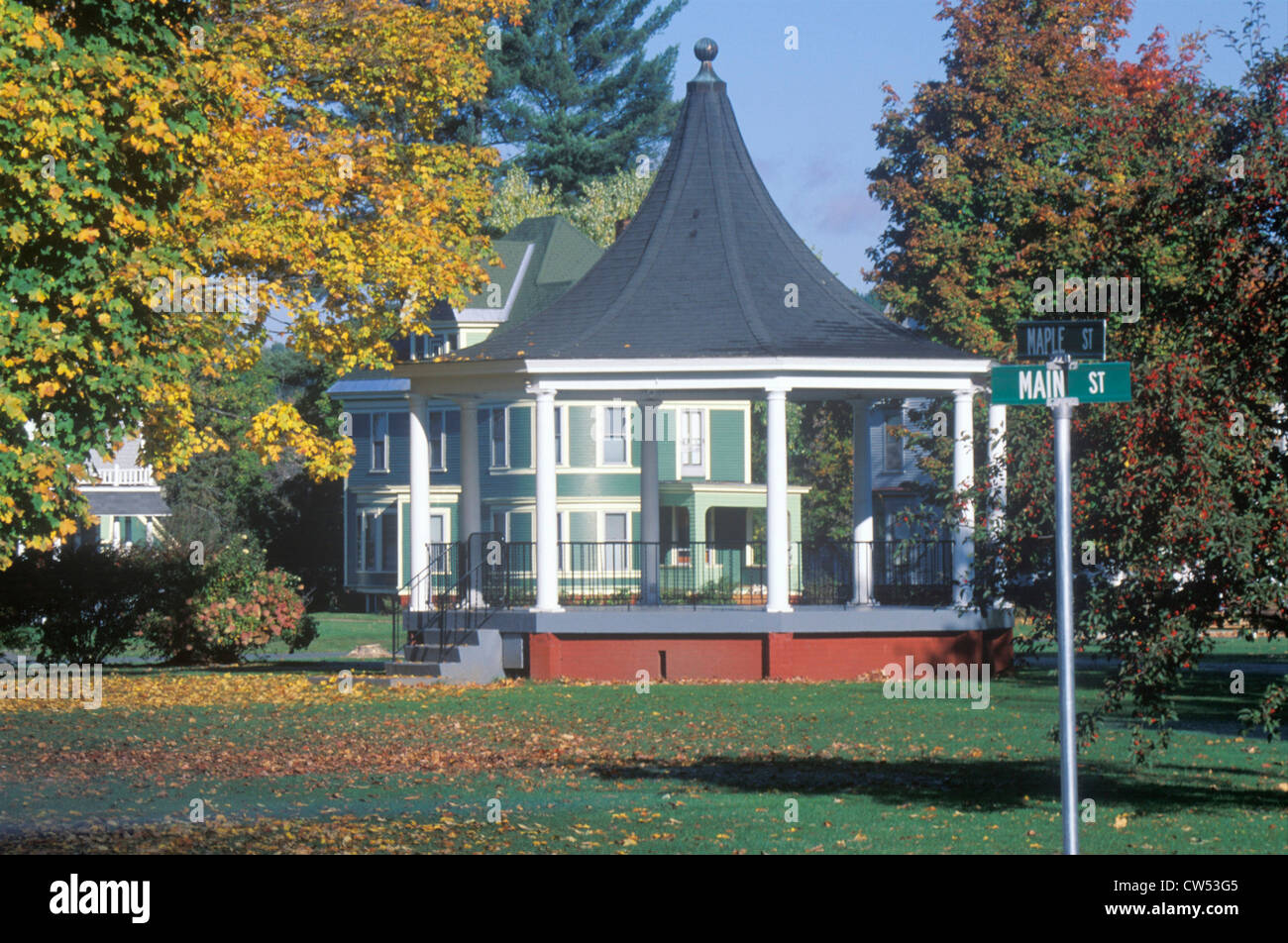 Town square, usa, gazebo hires stock photography and images Alamy