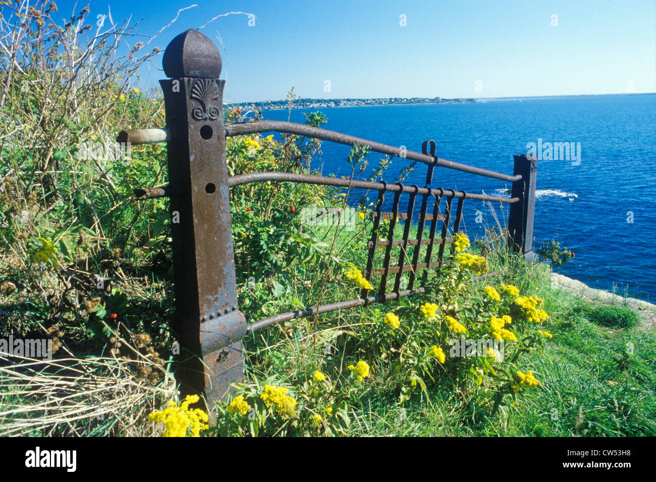 Rustic metal fence hi-res stock photography and images - Alamy