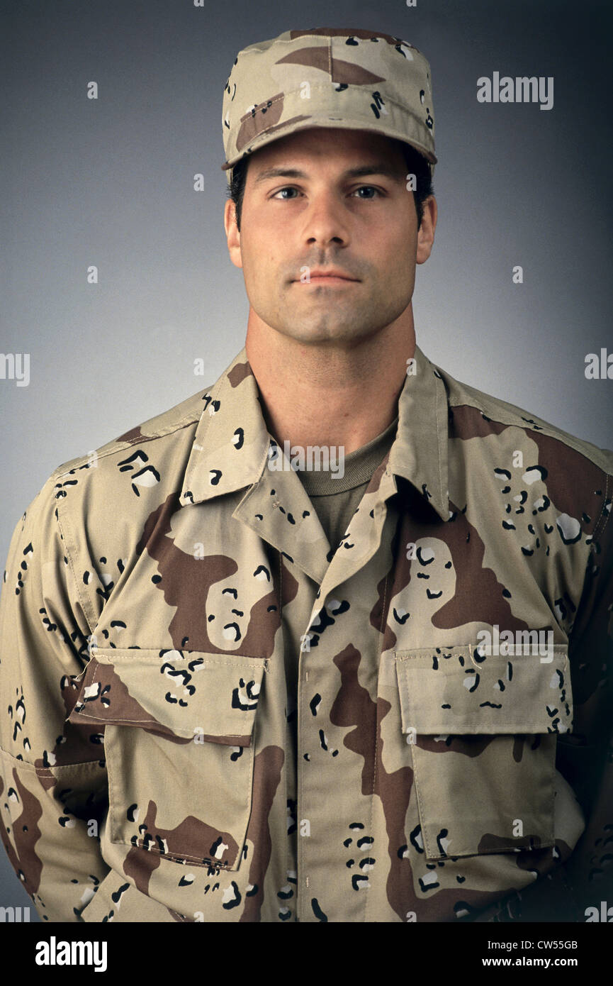 Soldier army hi-res stock photography and images - Alamy