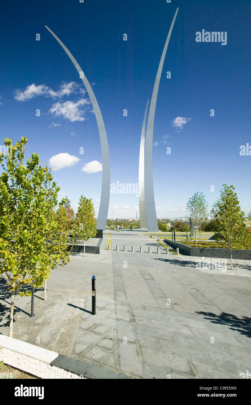 Air Force Memorial with three soaring spires and Washington Monument in