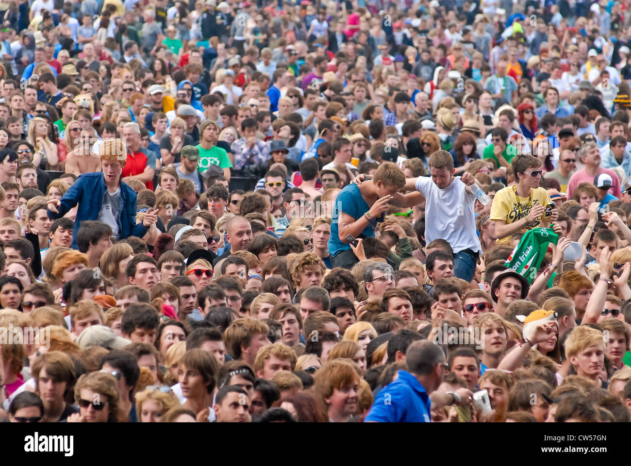 Atmosphere pictures of the crowd enjoying The View play the Main stage , Reading festival 2011 Stock Photo