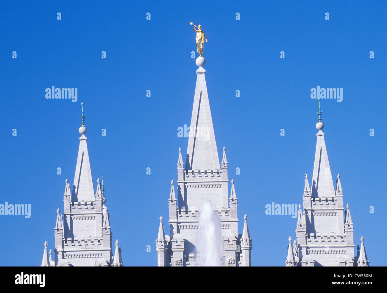 Mormon temple in salt hi-res stock photography and images - Alamy