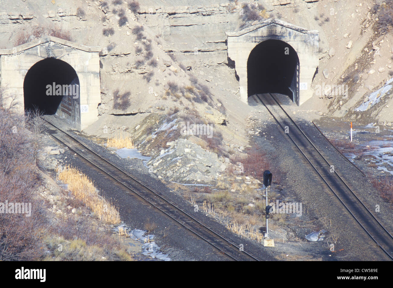 Two Tunnels Stock Photos & Two Tunnels Stock Images Alamy