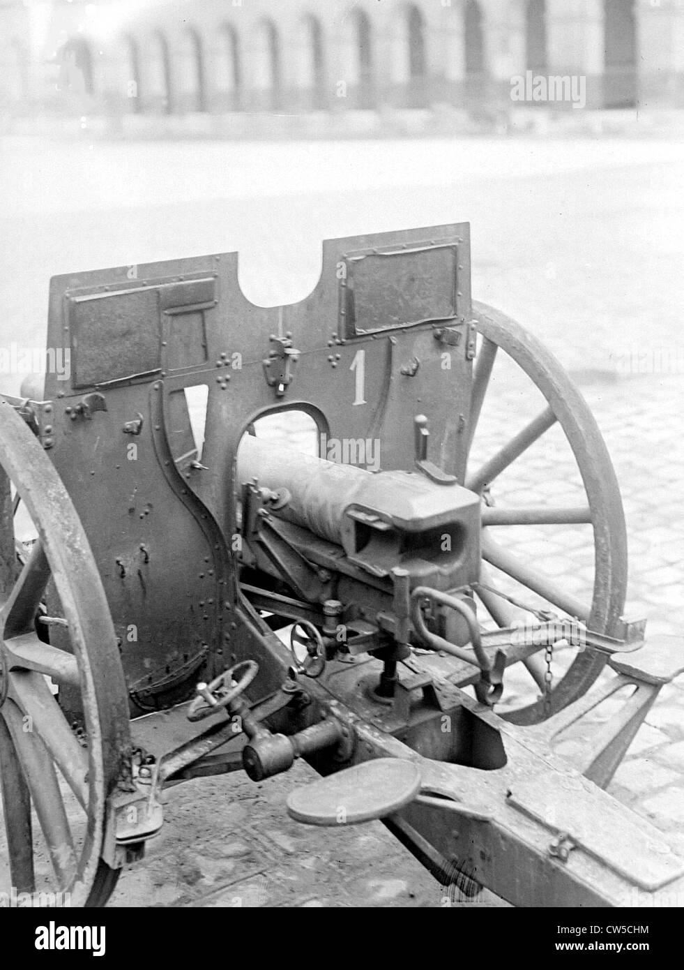 German 77 mm gun Stock Photo