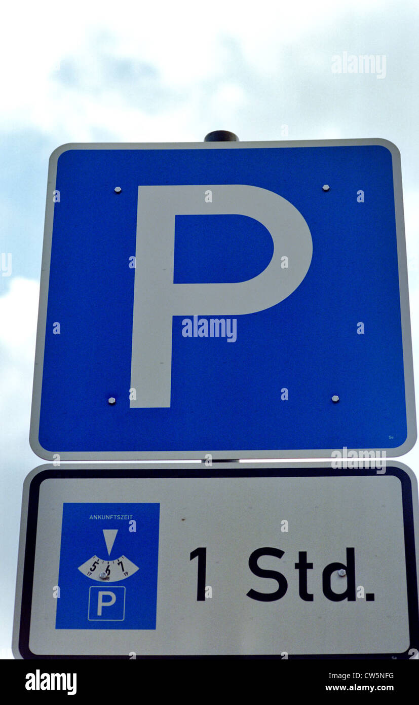 Traffic signs and parking-parking disc Stock Photo - Alamy