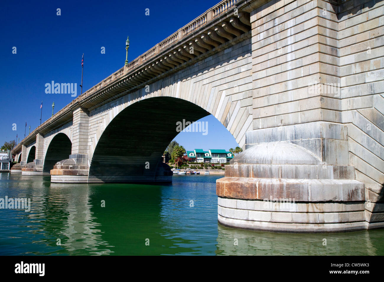 London bridge arizona hi-res stock photography and images - Alamy