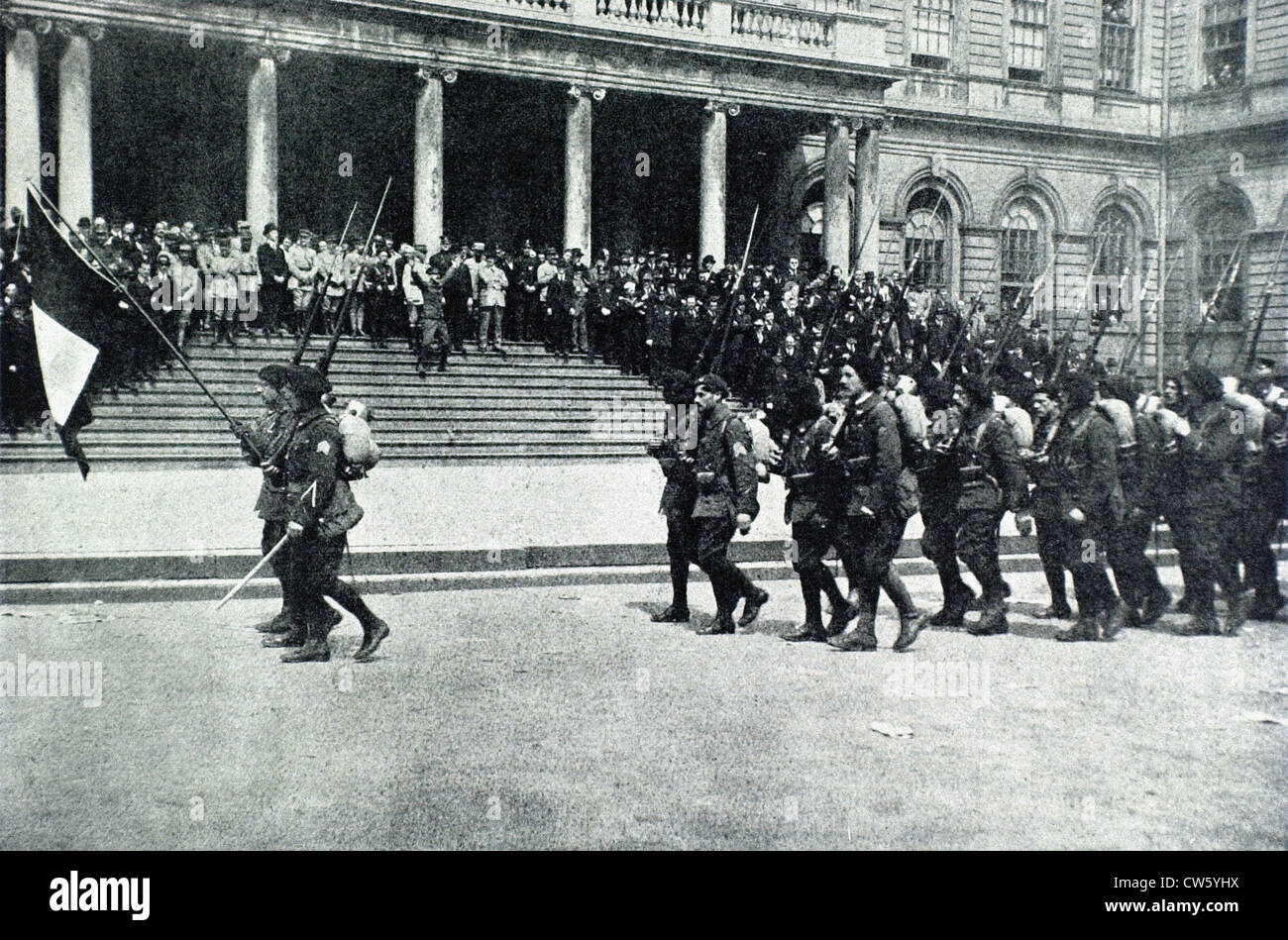 World war i soldiers parade hi-res stock photography and images - Alamy