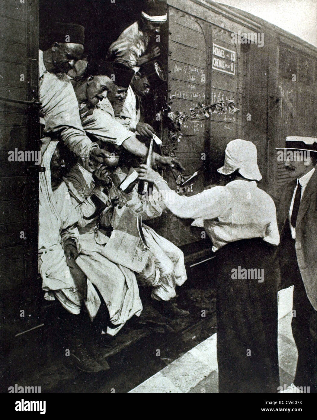 World War I. Algerian infantrymen leaving for the front (1914) Stock Photo