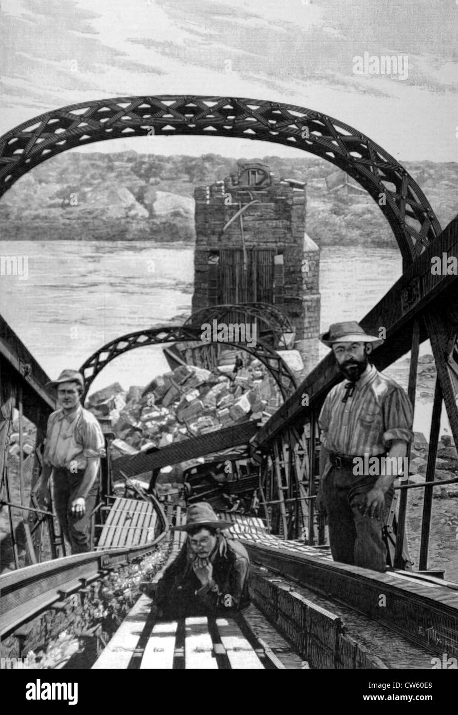 War of the Transvaal. The Colenso Bridge, over the Tugela, destroyed by the Boers (1900) Stock Photo