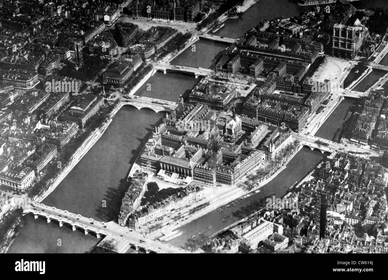 Paris. Aerial view of the Ile de la Cité (1920) Stock Photo