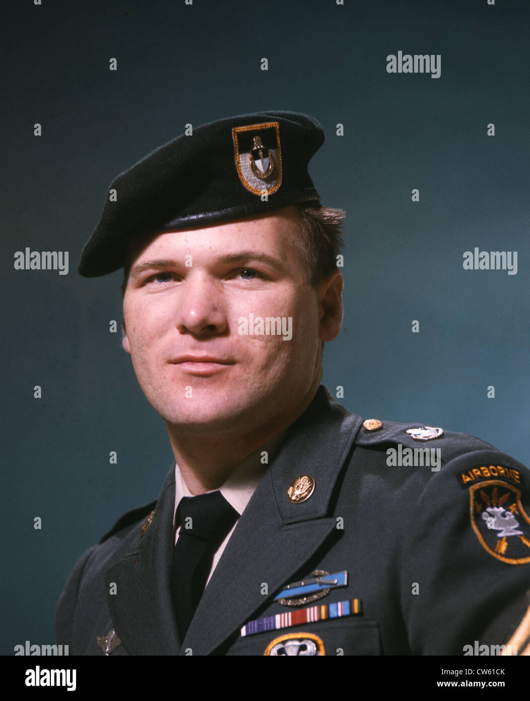BARRY SADLER (1940-1987) US army combat medic in 1966 when his "Ballads of  the Green Berets" was released Stock Photo - Alamy