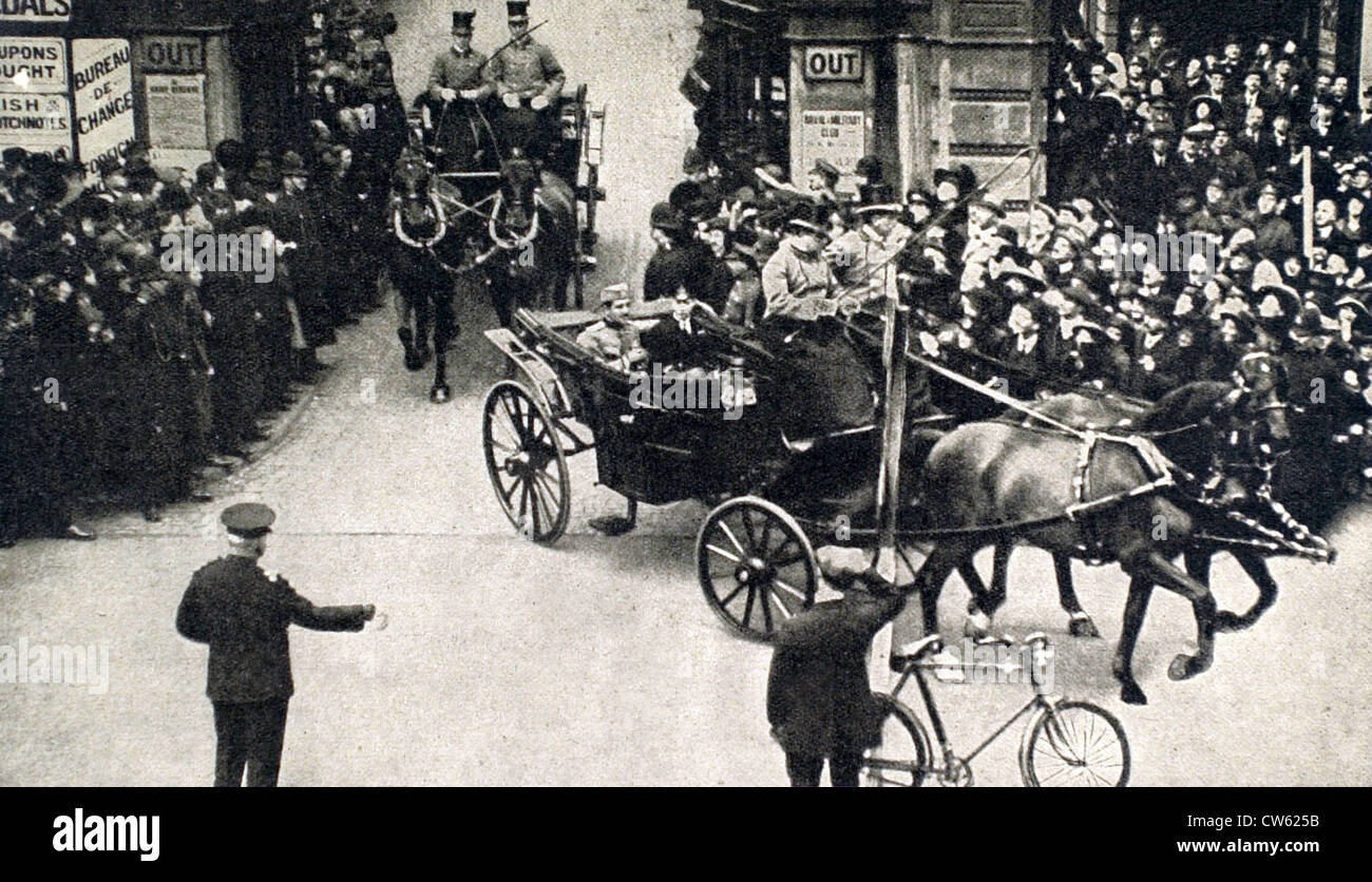 World War I.  London visit of Prince Alexander of Serbia, accompanied by Mr. Patchich (3-31-1916) Stock Photo