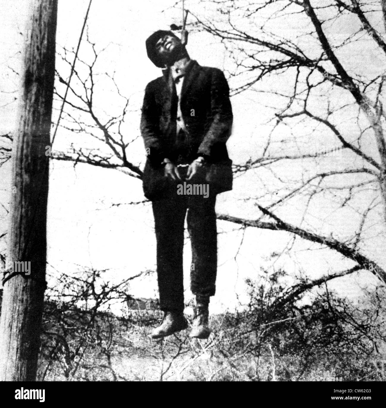 Lynching Black and White Stock Photos & Images - Alamy