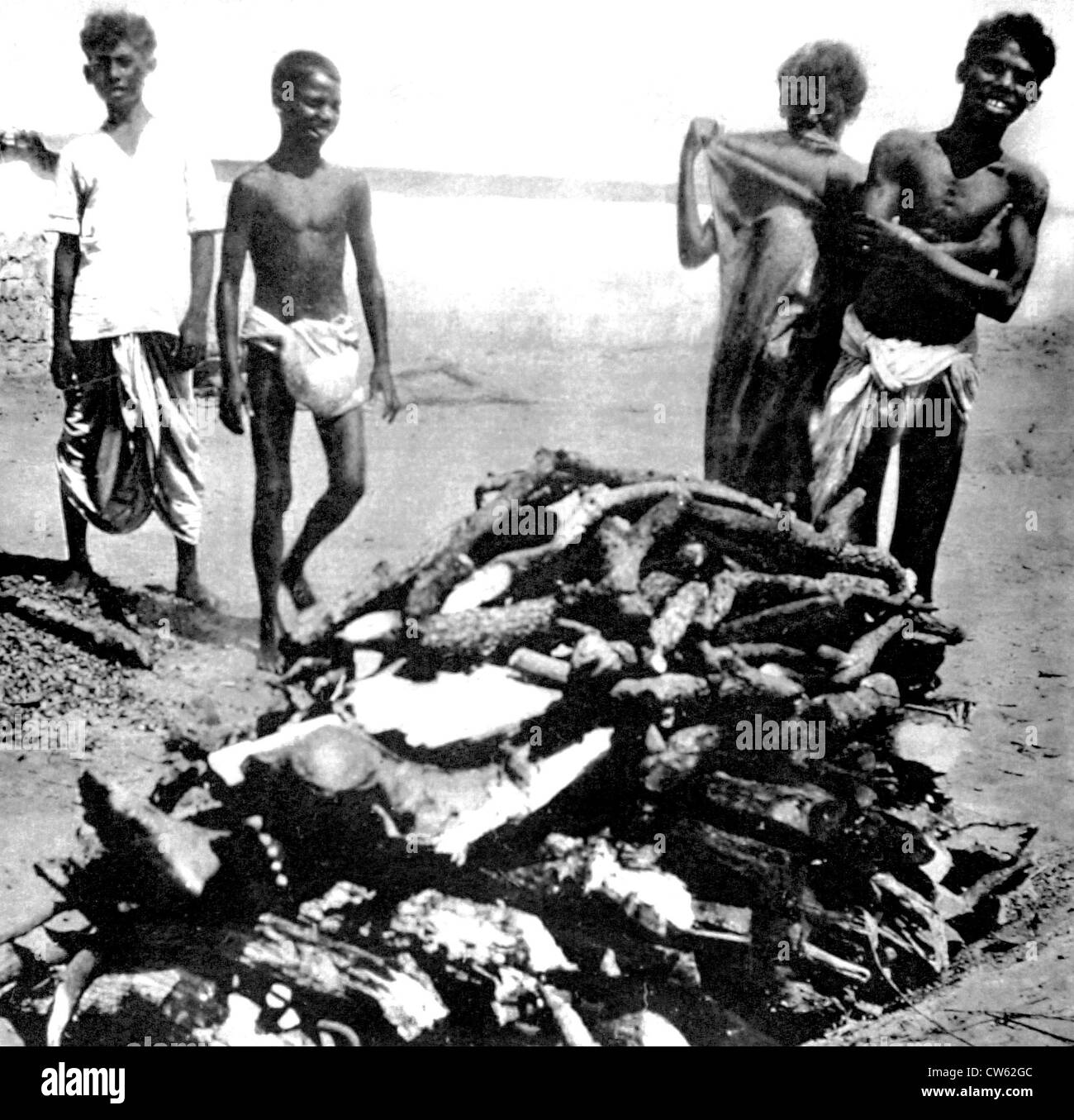 Funeral pyre in India (1930 Stock Photo Alamy