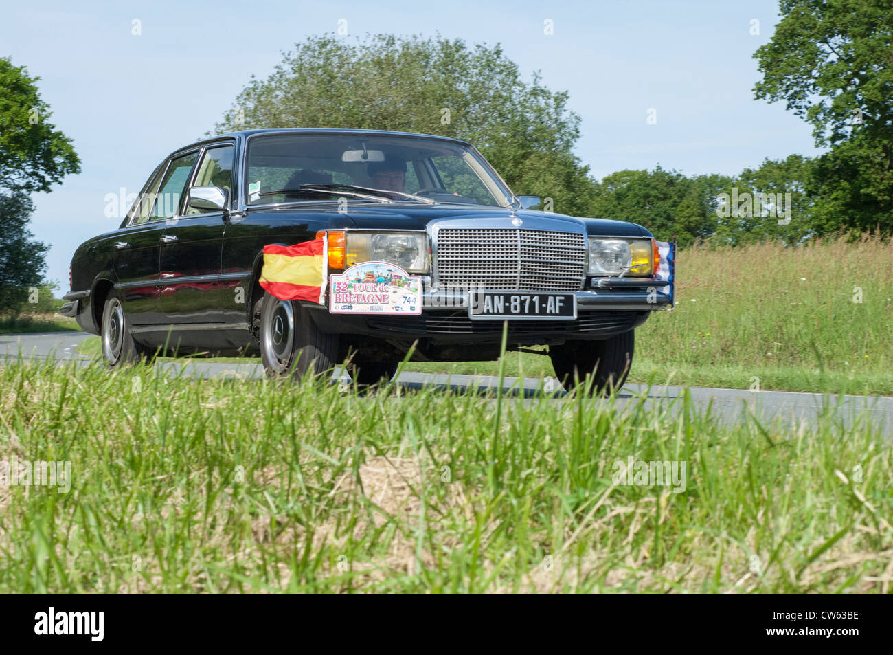 Mercedes 280SE Berline of 1974 in the Tour de Bretagne near Pordic in the Cotes d'Amor (22) department of France 2012 Stock Photo