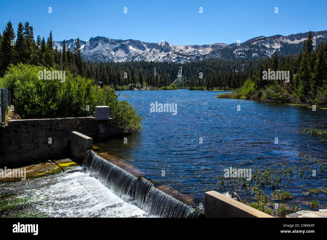 Twin Lakes in Mammoth Lakes California Stock Photo Alamy