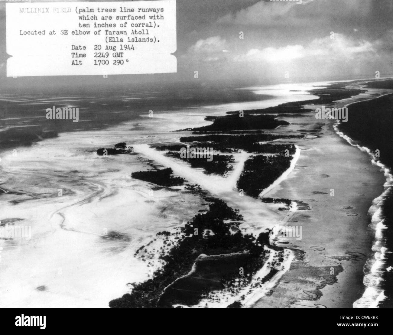 Tarawa aerial Black and White Stock Photos & Images Alamy