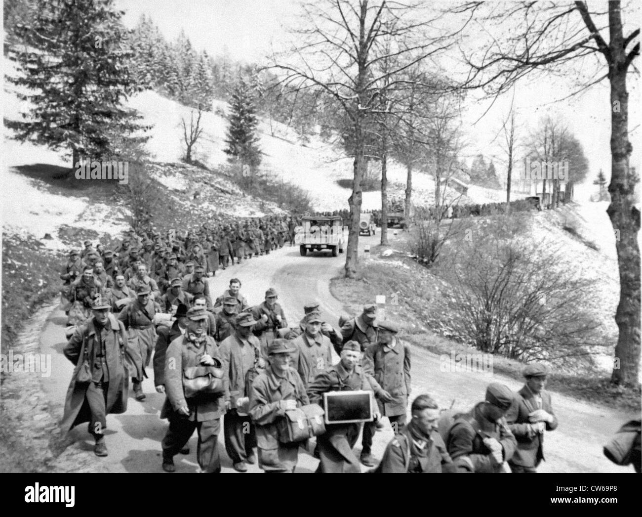 German prisoners stream in from Austrian redoubt ( Auland-May 2,1945) Stock Photo