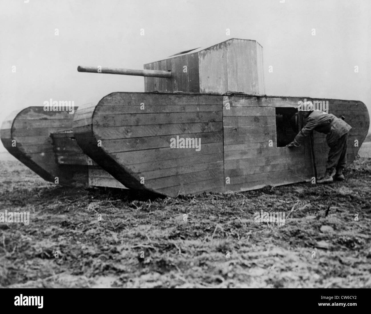 Dummy tank wwii hires stock photography and images Alamy