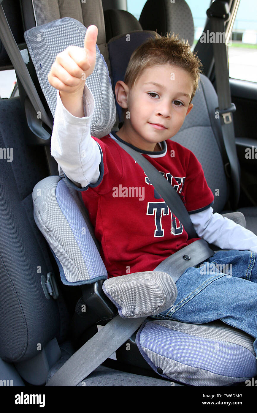 Child restraint system hires stock photography and images Alamy