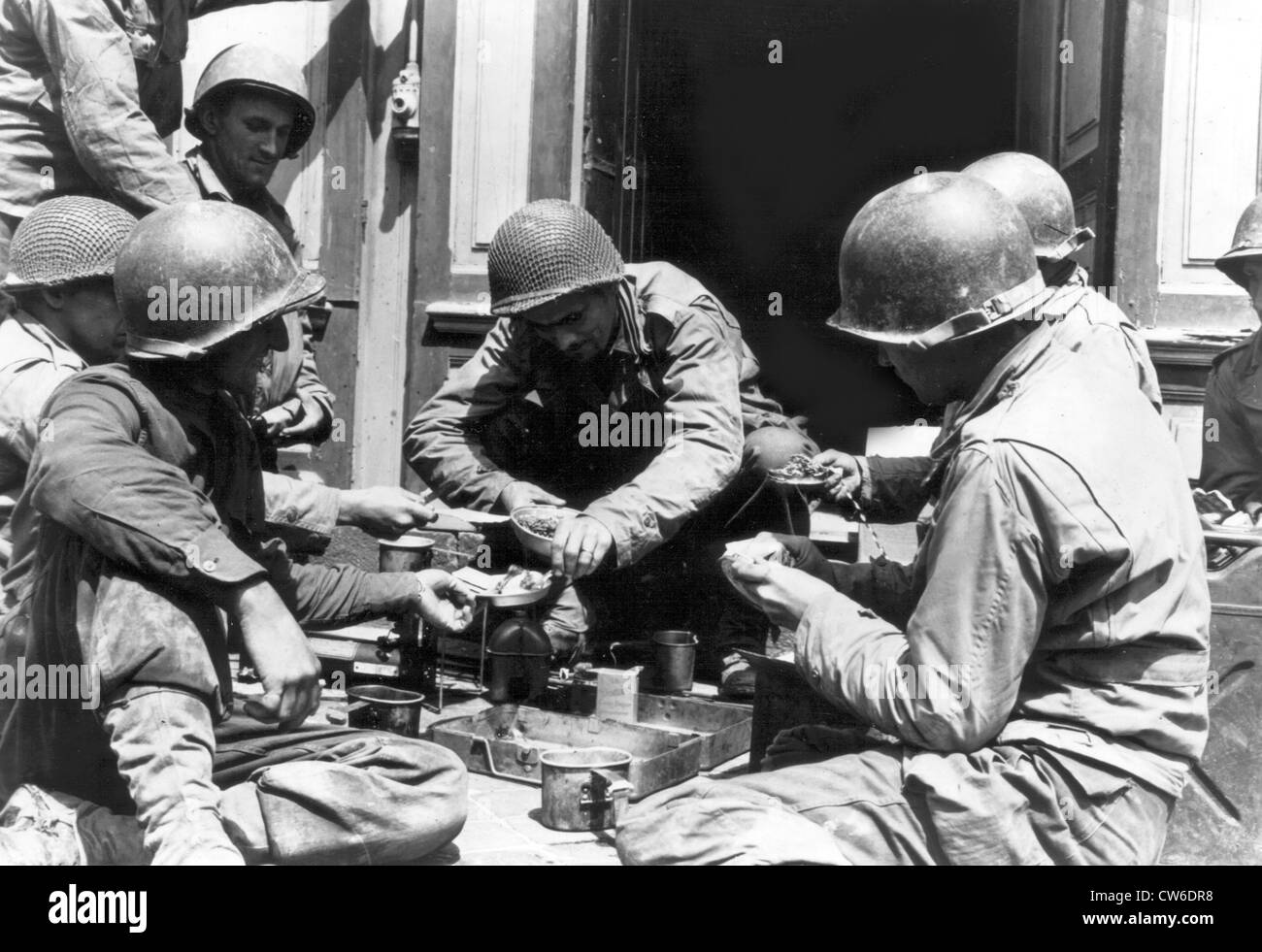 American gis troops Black and White Stock Photos & Images - Alamy