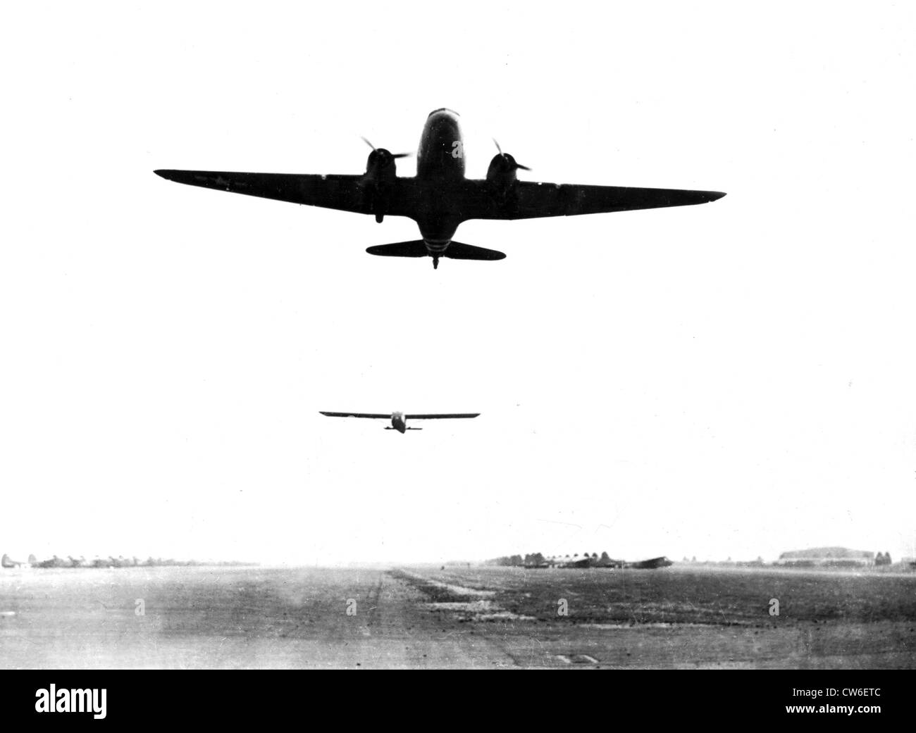 Allied tow plane and glider head for Holland, September 17, 1944 Stock