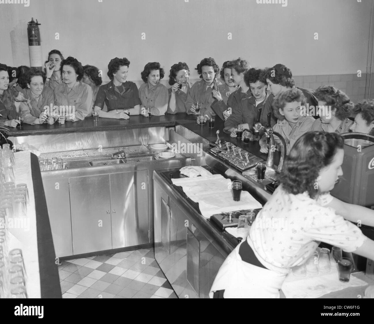 Army nurses wwii hi-res stock photography and images - Alamy