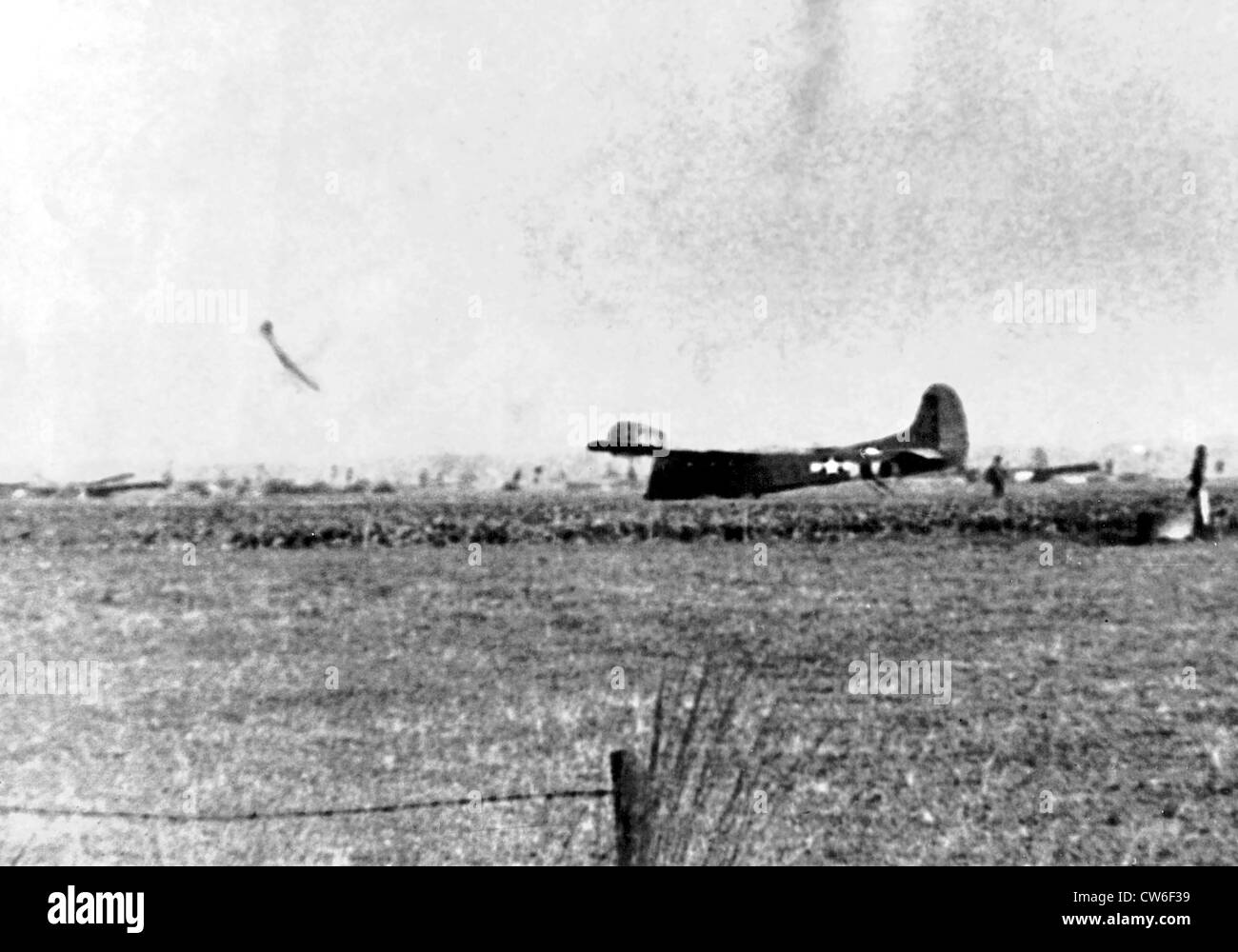 World war ii transport plane Black and White Stock Photos & Images - Alamy