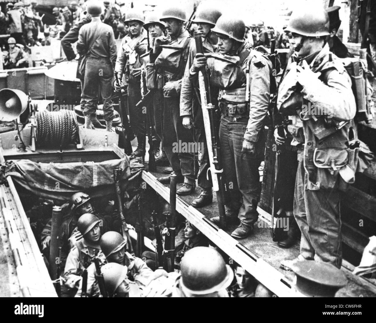 Members of a U.S. Ranger unit before D-Day in an English port (June ...