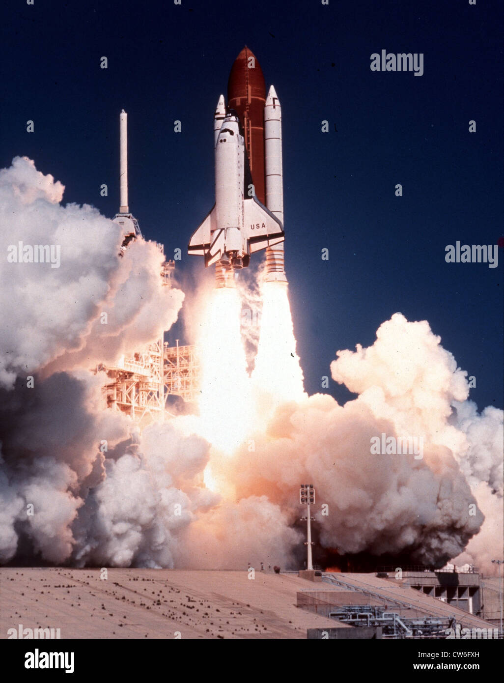 STS 58 lift-off on October 18, 1993. Stock Photo