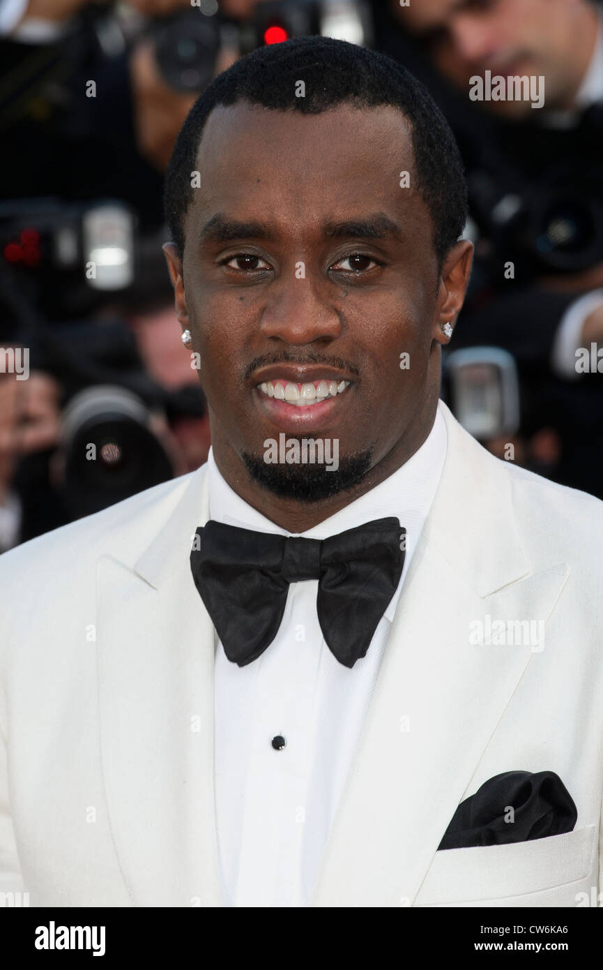 1,061 Sean Diddy Combs Aka Puff Daddy Stock Photos, High-Res Pictures, and  Images - Getty Images