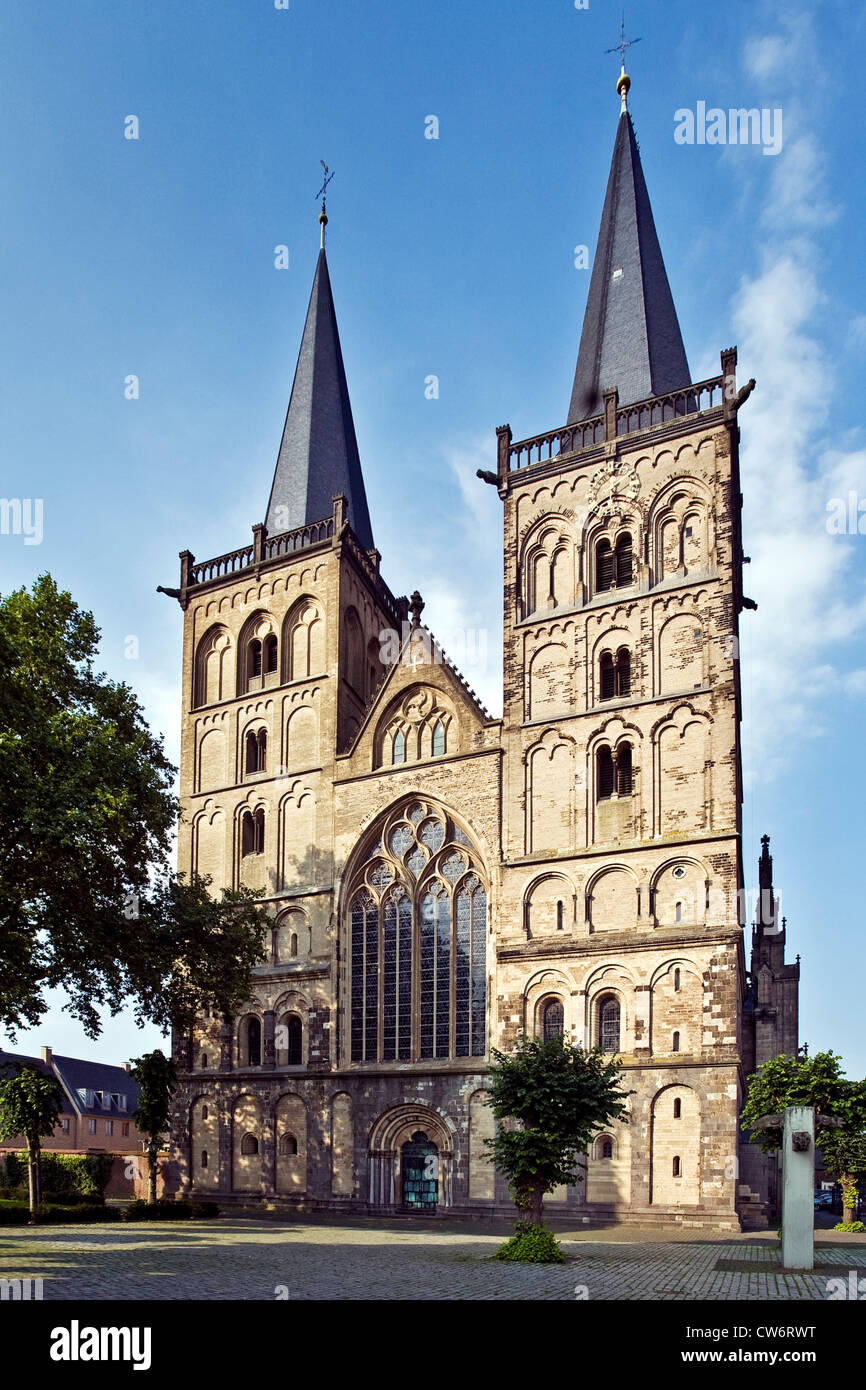 St. Victor's Cathedral, Germany, North Rhine-Westphalia, Ruhr Area, Xanten Stock Photo