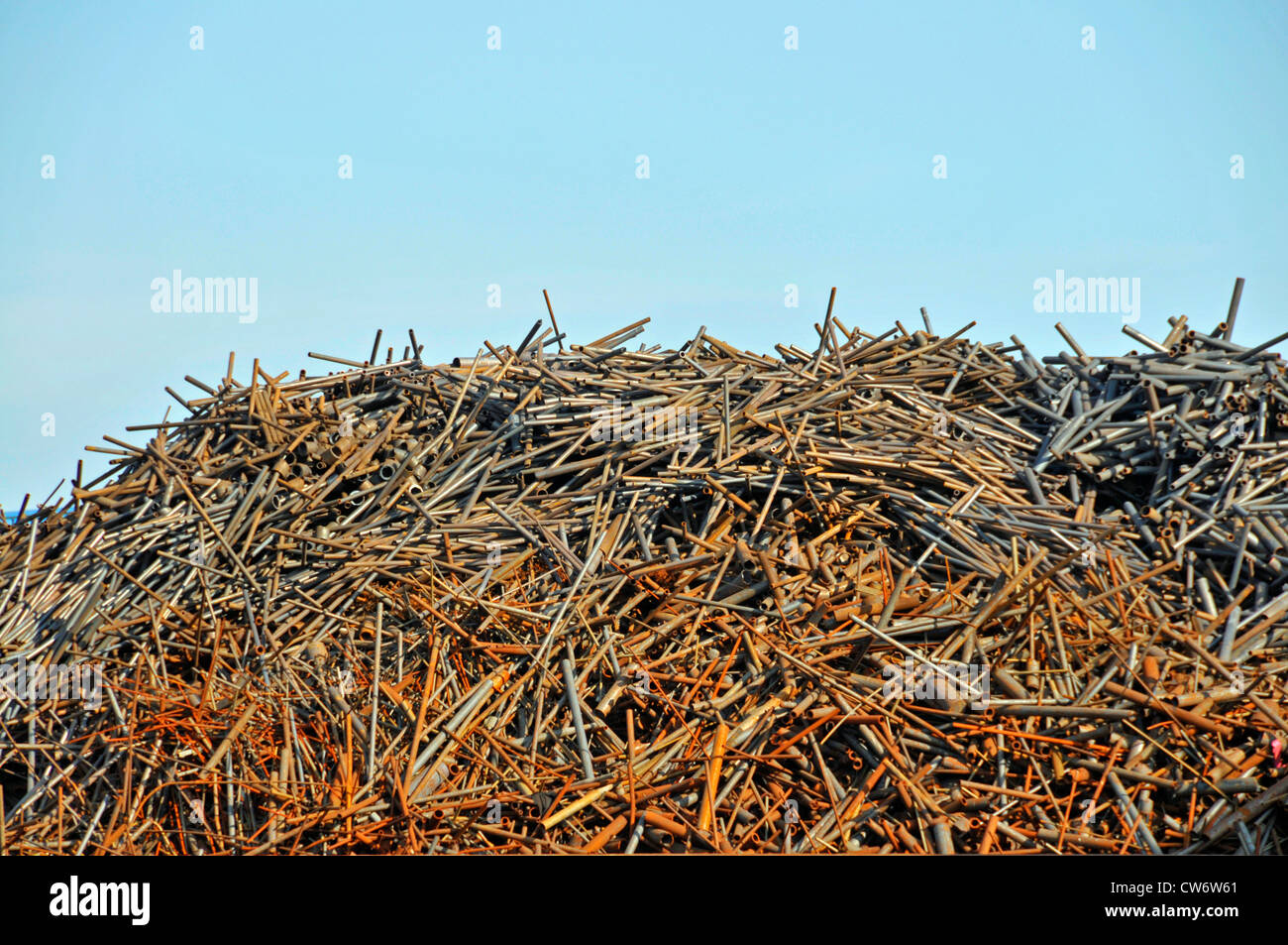Metall stacks on a wasteyard hi-res stock photography and images - Alamy