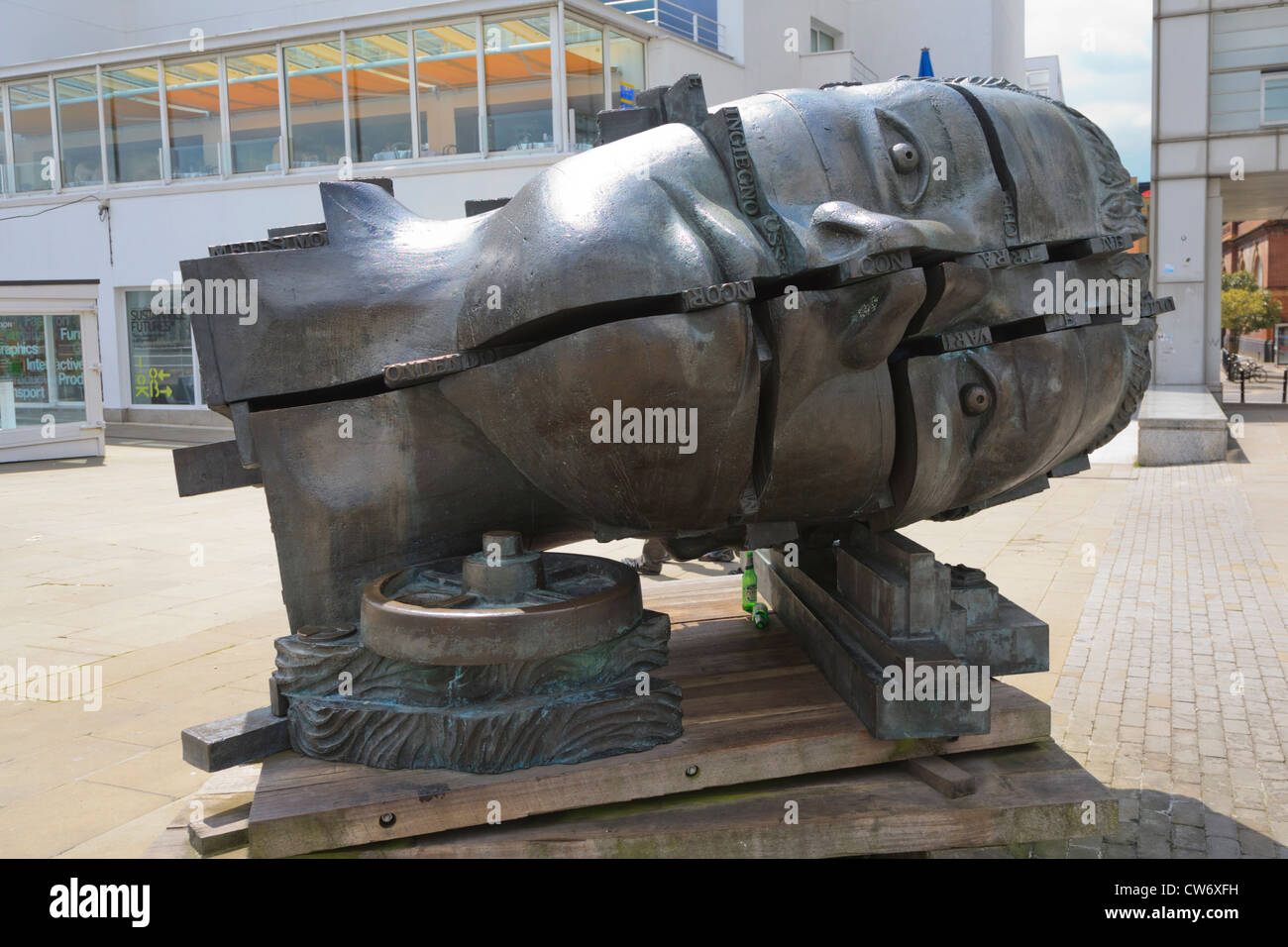 Eduardo Paolozzi's sculpture 'Head of Invention' at Butler's Wharf London Stock Photo