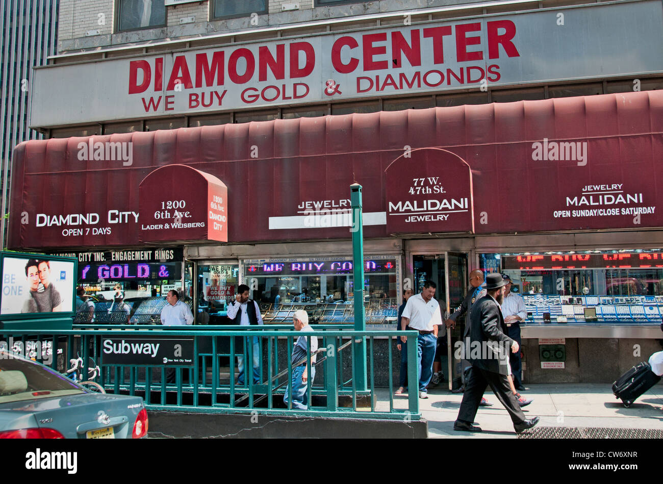Diamond  District 47 th Street New York City Manhattan Orthodox Jews Stock Photo