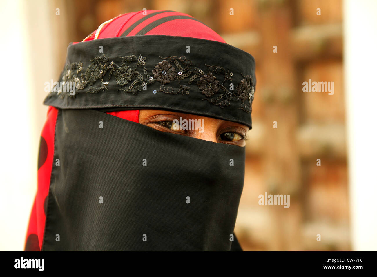 portrait of a veiled woman, Tanzania, Sansibar, Stone Town Stock Photo