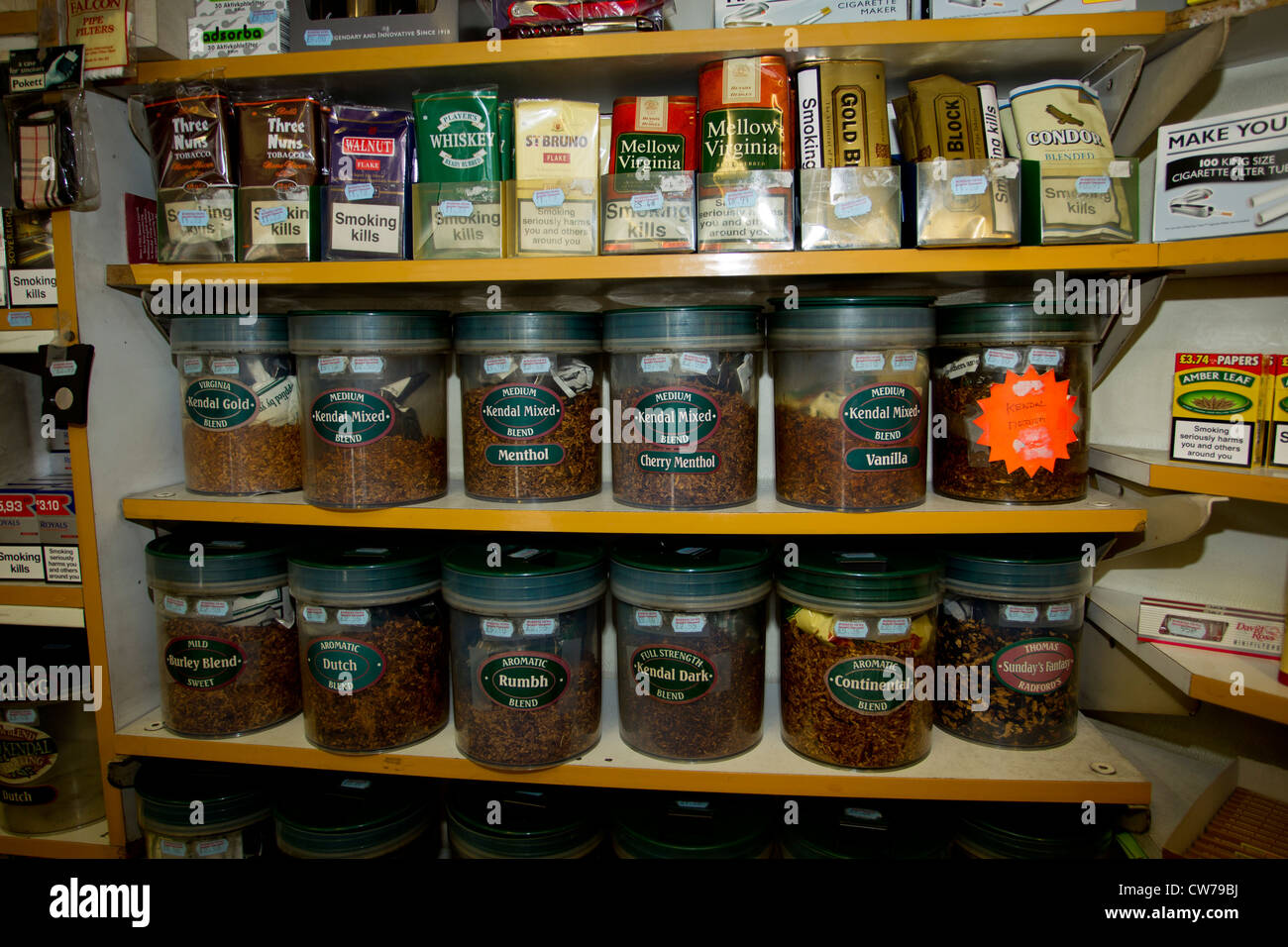 Specialist tobacconist shop hi-res stock photography and images - Alamy