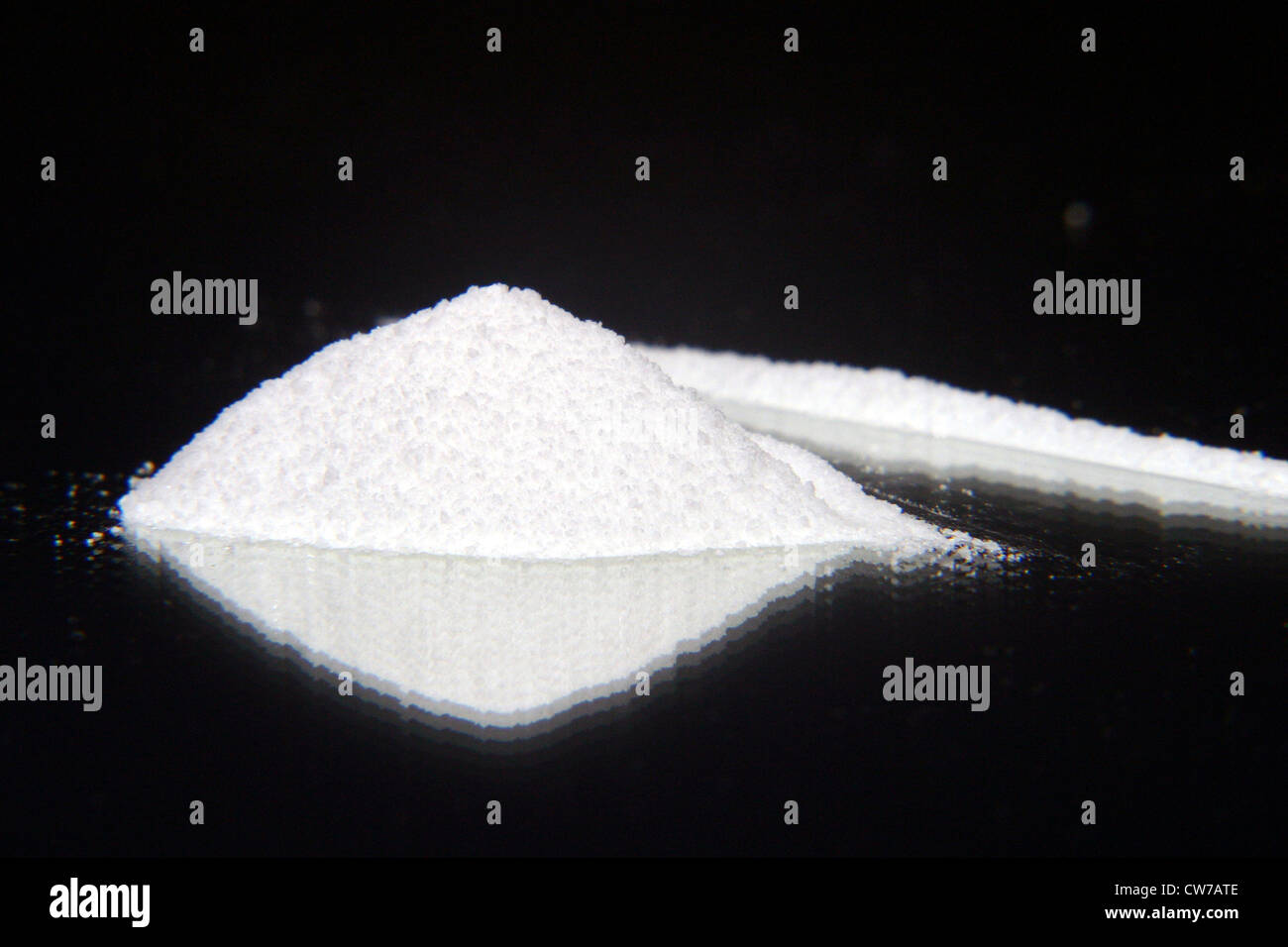 heap of cocaine Stock Photo Alamy