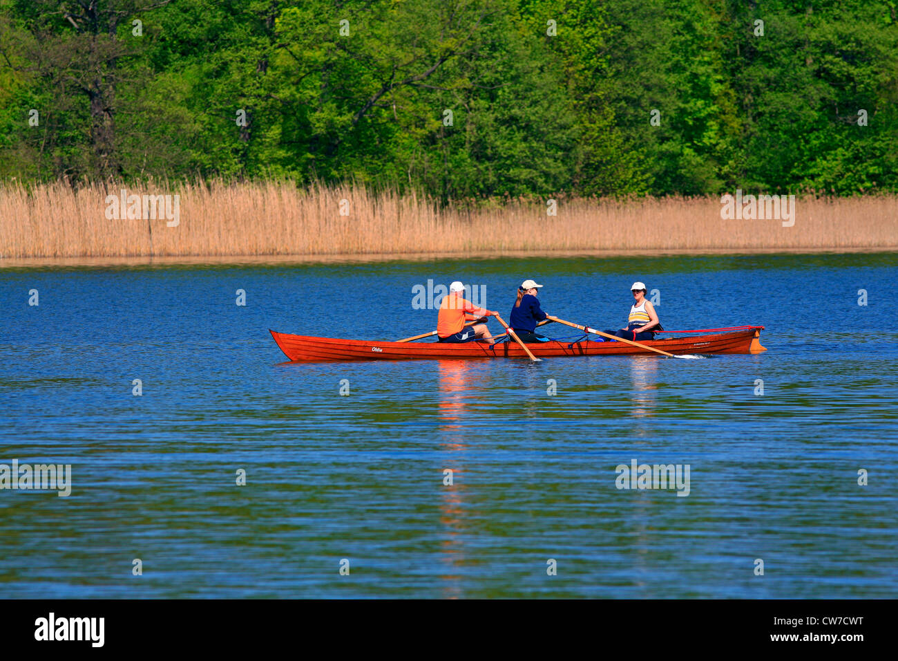 Family time on boats hi-res stock photography and images - Alamy