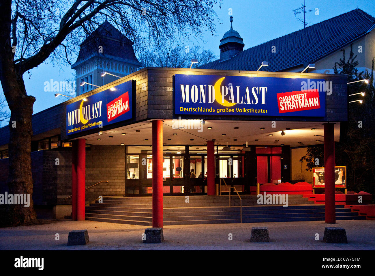 Mondpalast In Wanne Eickel In Evening Light Germany North Stock