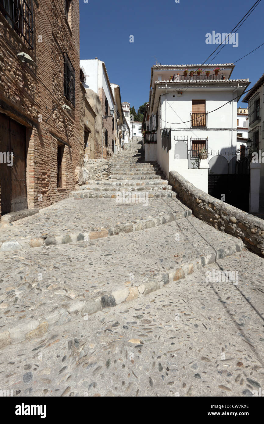 Narrow street in Albaycin, old town of Granada, Andalusia Spain Stock Photo