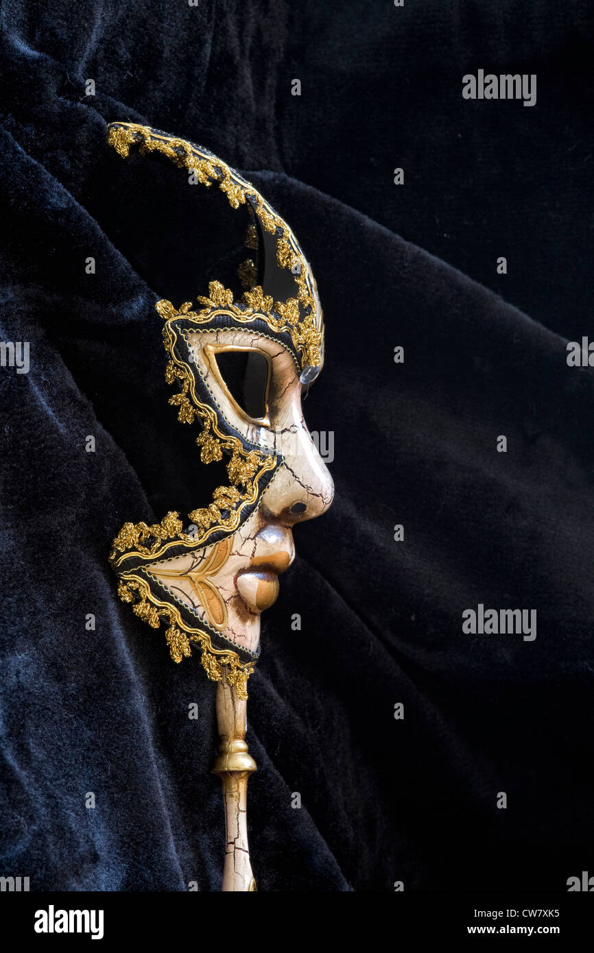 Venetian mask hi-res stock photography and images - Alamy