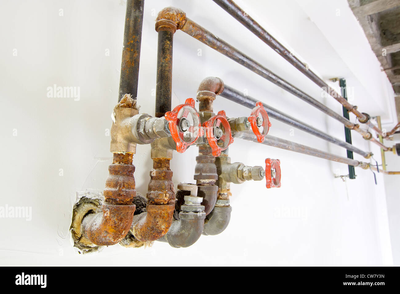 Old heating pipes hires stock photography and images Alamy