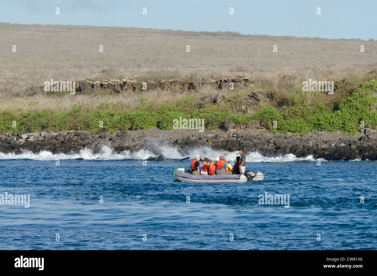 Galapagos zodiac hi-res stock photography and images - Alamy