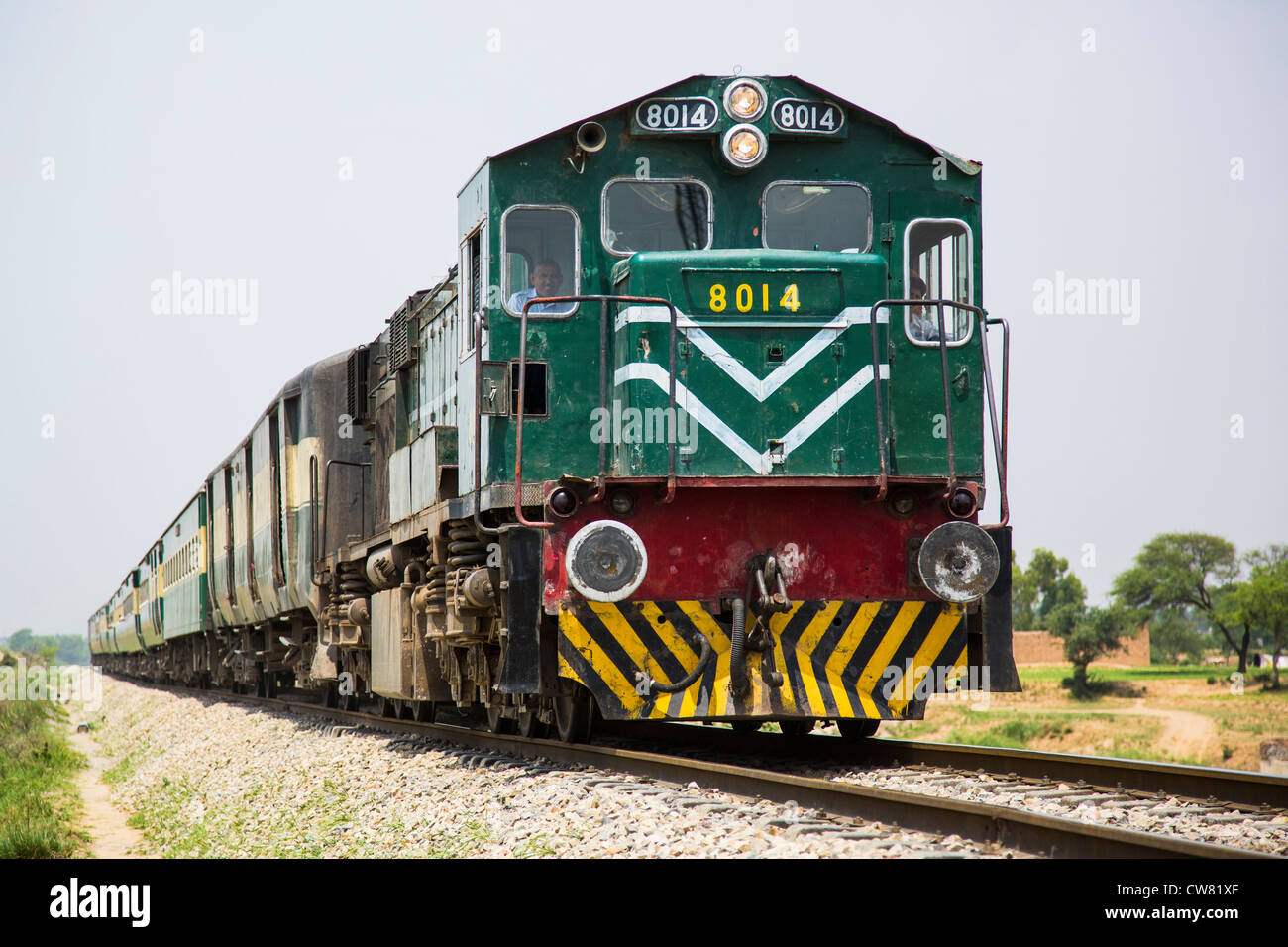 Train pakistan railway hires stock photography and images Alamy