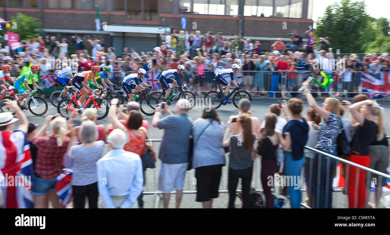 Bradley Wiggins, Mark Cavendish and David Millar in the mens Olympic Cycling Road Race, passing through Teddington Stock Photo