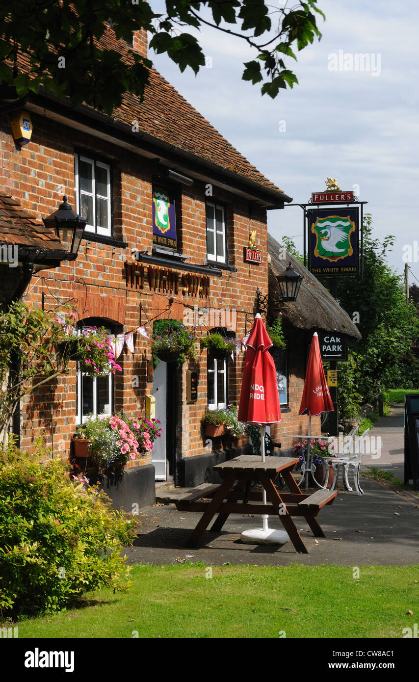 Whitchurch buckinghamshire hires stock photography and images Alamy