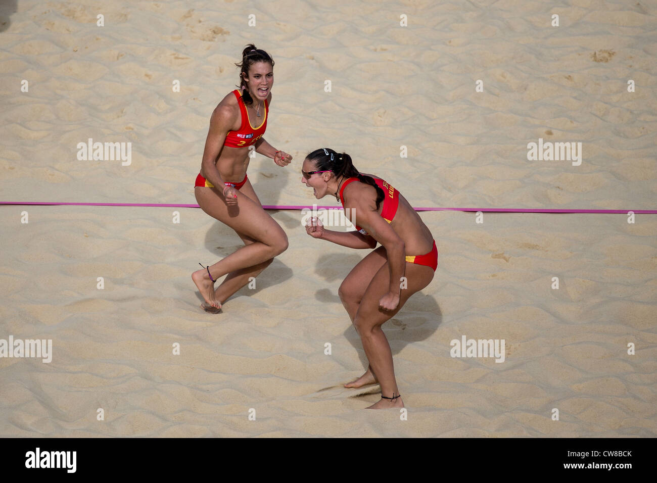 Liliana Fernandez Steiner and Elsa Baquerizo McMillan (ESP) competing  against Jennifer Kessy (USA) in Beach Volleyball at the Ol Stock Photo -  Alamy